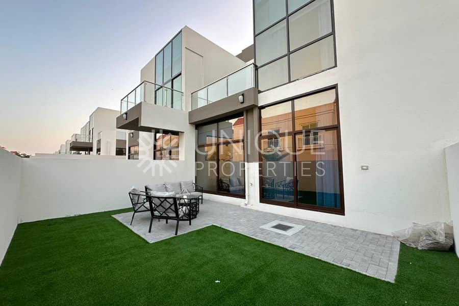 Fully Furnished | Single Row | 4 BR Fully Furnished | Single Row | 4 BR
