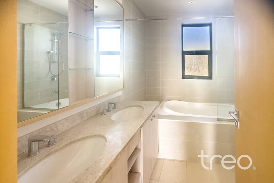 4 154 Mira Oasis I - 16. jpg