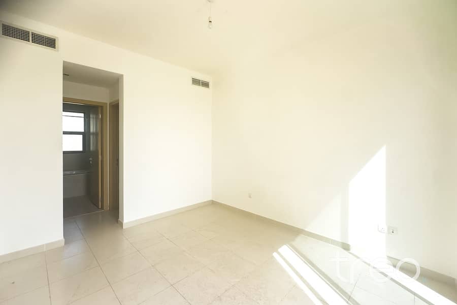 11 154 Mira Oasis I - 1. jpg