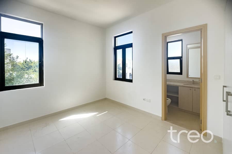 12 154 Mira Oasis I - 22. jpg