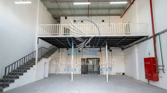 مستودع  للايجار في المنطقة الصناعية، الشارقة - Warehouse for Rent in Industrial Area 4 Sharjah 3600 Sq Ft. jpeg