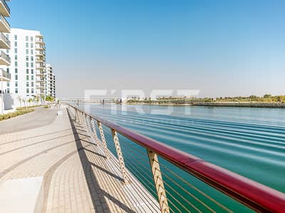 1 Bedroom Apartment for Rent in Yas Island, Abu Dhabi - External Photos of Waters Edge Yas Island Abu Dhabi UAE(9). jpg 1 Bedroom Apartment for Rent in Yas Island, Abu Dhabi - External Photos of Waters Edge Yas Island Abu Dhabi UAE(9). jpg