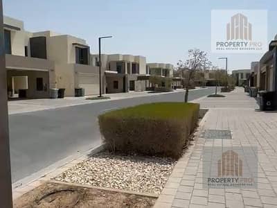 4 Bedroom Villa for Rent in Hadaeq Sheikh Mohammed Bin Rashid, Dubai - Image 1 4 Bedroom Villa for Rent in Hadaeq Sheikh Mohammed Bin Rashid, Dubai - Image 1