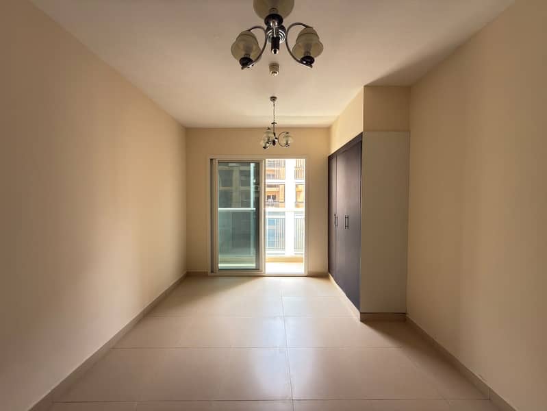 4 168041. jpg