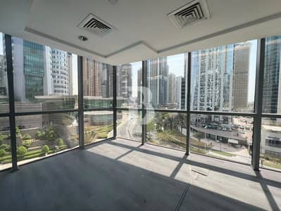 Office for Rent in Jumeirah Lake Towers (JLT), Dubai - Open Space | Balcony | Next to Metro