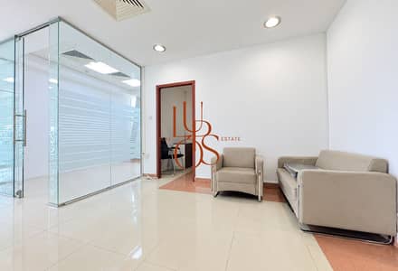 Office zum Miete in Business Bay, Dubai - Photo 1