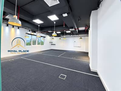 Office para en Alquiler en Dubai Investments Park (DIP), Dubai - ChatGPT Image Sep 8, 2026, 01_21_08 PM. png