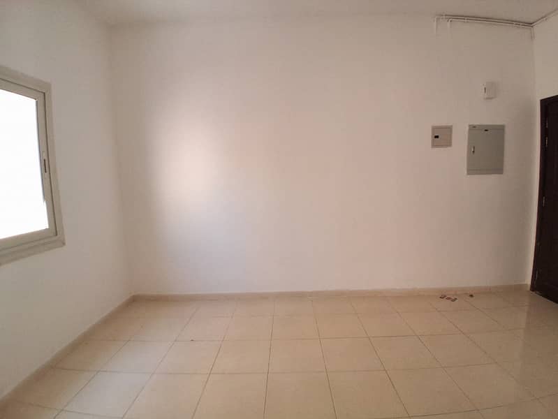 2 9706. jpg