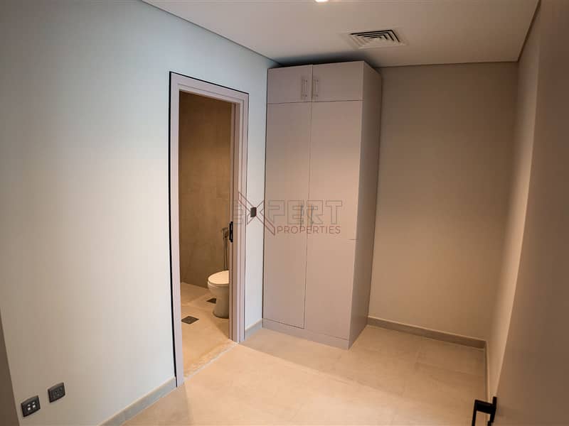 6 Image 6