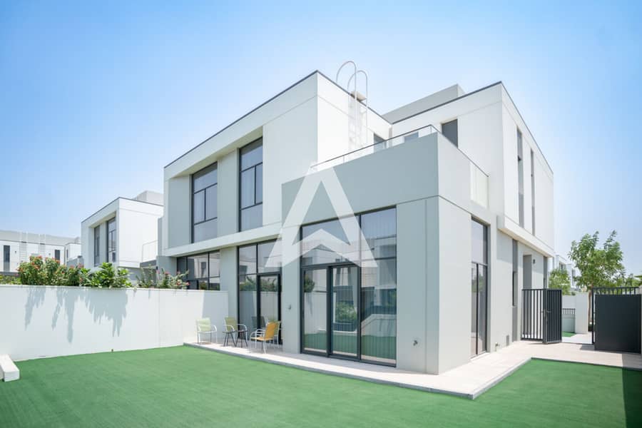 Type A 4BR + Maid | On the Pool n Park |Single Row Type A 4BR + Maid | On the Pool n Park |Single Row