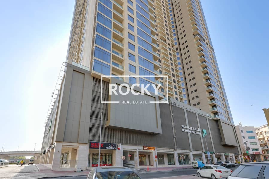 Al Shafar Tower. jpg Al Shafar Tower. jpg