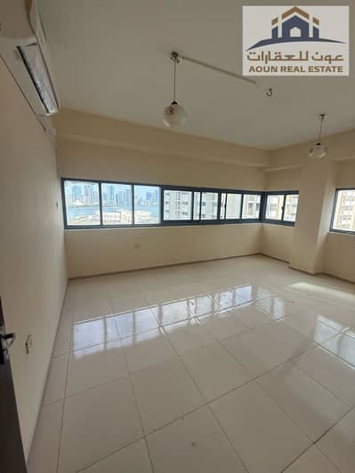 2 Slaapkamers Appartement te Huur in Al Majaz, Sharjah - WhatsApp Image 2026-09-05 at 12.38. 17 PM (1). jpeg 2 Slaapkamers Appartement te Huur in Al Majaz, Sharjah - WhatsApp Image 2026-09-05 at 12.38. 17 PM (1). jpeg
