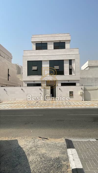 5 Bedroom Townhouse for Sale in Hoshi, Sharjah - 44789274-a085-4e82-b8d5-16456a8a48fe (1). jpg 5 Bedroom Townhouse for Sale in Hoshi, Sharjah - 44789274-a085-4e82-b8d5-16456a8a48fe (1). jpg