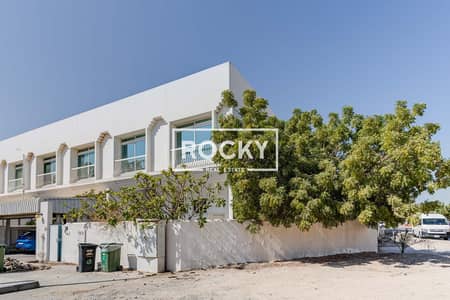 3 Bedroom Villa for Rent in Umm Suqeim, Dubai - Villa - 28A-43. jpg