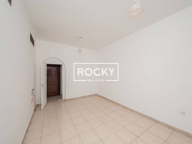 2 Deira_HHDarwish_104-1BR-WOB-(2-of-12). jpg