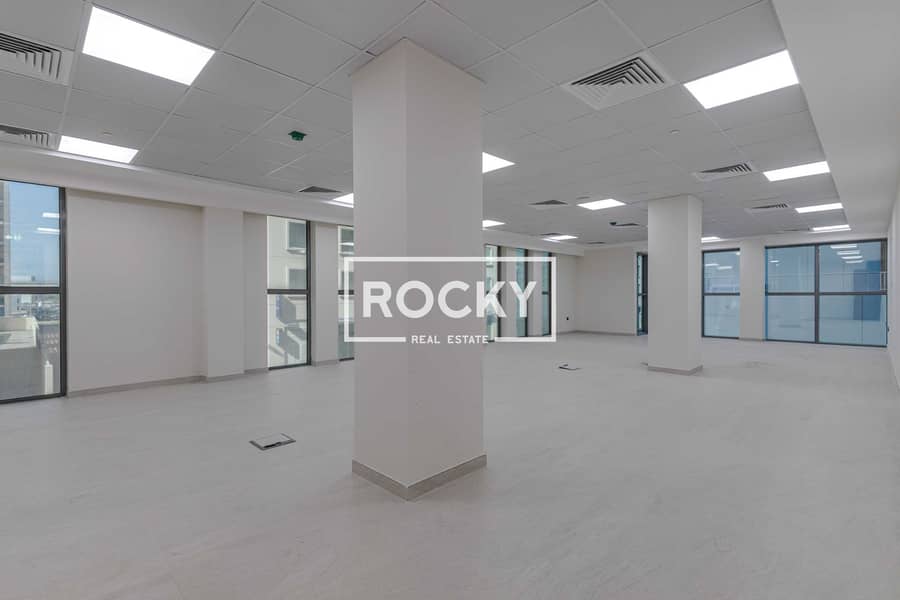 12 Rocky office Al Barsha (1 of 6). jpg