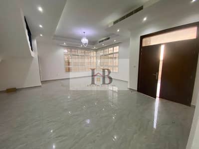 5 Bedroom Villa for Rent in Al Khawaneej, Dubai - WhatsApp Image 2026-08-23 at 15.30. 20 (6). jpeg 5 Bedroom Villa for Rent in Al Khawaneej, Dubai - WhatsApp Image 2026-08-23 at 15.30. 20 (6). jpeg