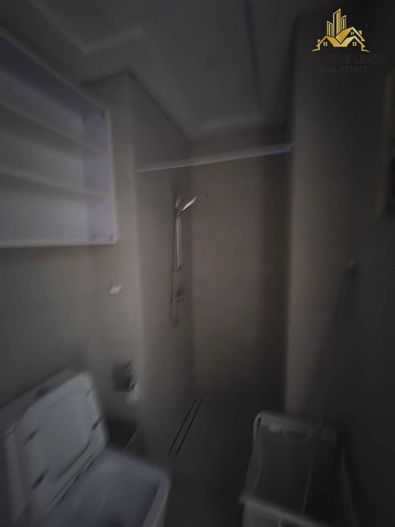 8 88982. jpg