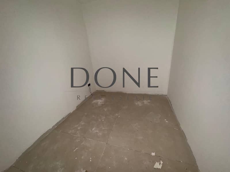 5 1000308932. jpg