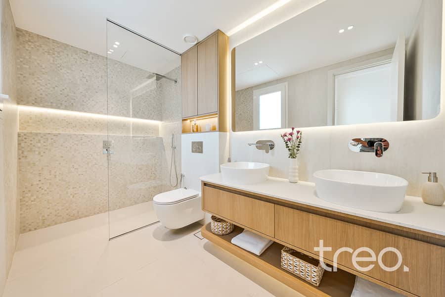 16 Watermarked-31. jpg