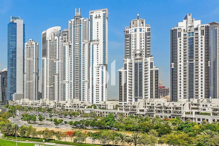 11 Executive Tower 3 BR Plus Maid 01
