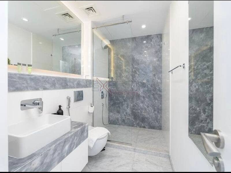8 Image 8
