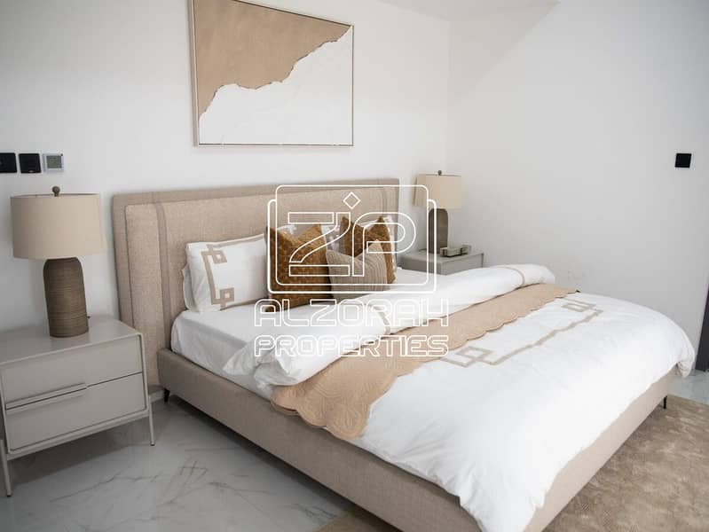 16 501GlamResidence_-81-scaled. jpg