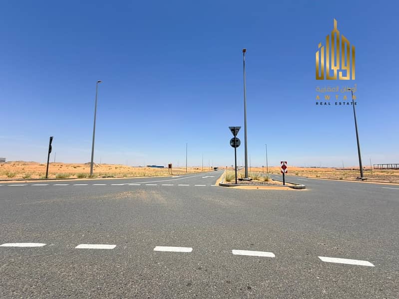 Terreno industrial en Al Madam,Al Qasimia City, 1080000 AED - 16440295 Terreno industrial en Al Madam,Al Qasimia City, 1080000 AED - 16440295