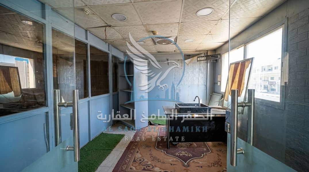 4 مستودع الصناعية 4 مساحة 8000 قدم (9). jpeg