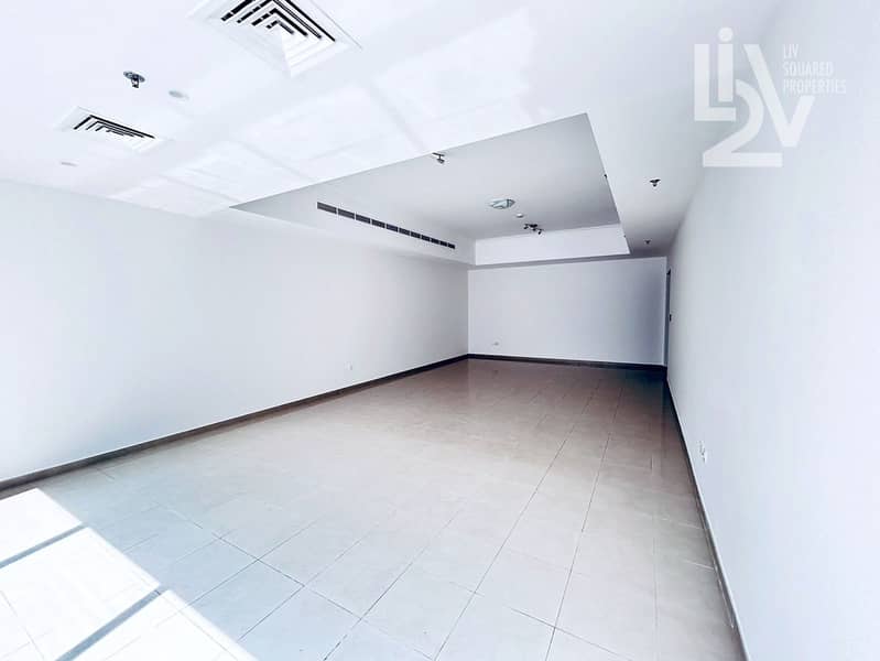 Maid's Room | Multi-Year Contract | Unfurnished Maid's Room | Multi-Year Contract | Unfurnished