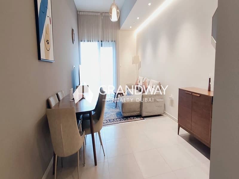 12 Spacious 1BR | Modern Layout | Prime Location — photo 12