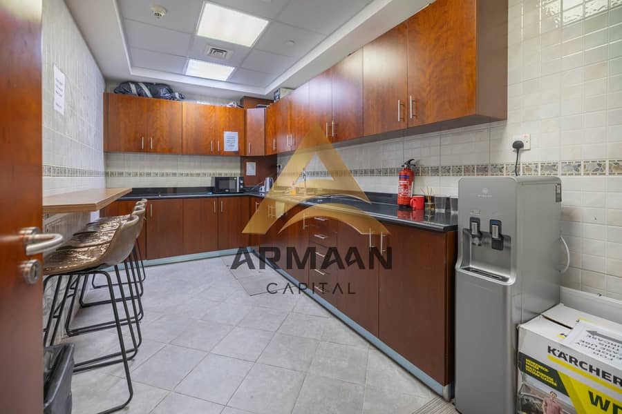 22 0W9A0941-HDR. jpg