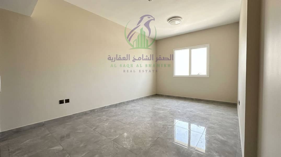 4 Apartment_renovation_and_cleaning_202609081834. jpeg