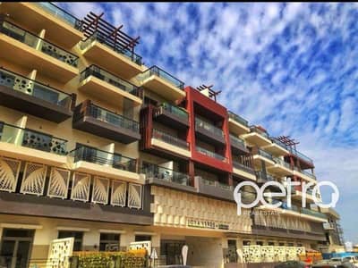 1 Bedroom Apartment for Sale in Jumeirah Village Circle (JVC), Dubai - Pool View | Prime JVC Location | Great Investment Opportunity