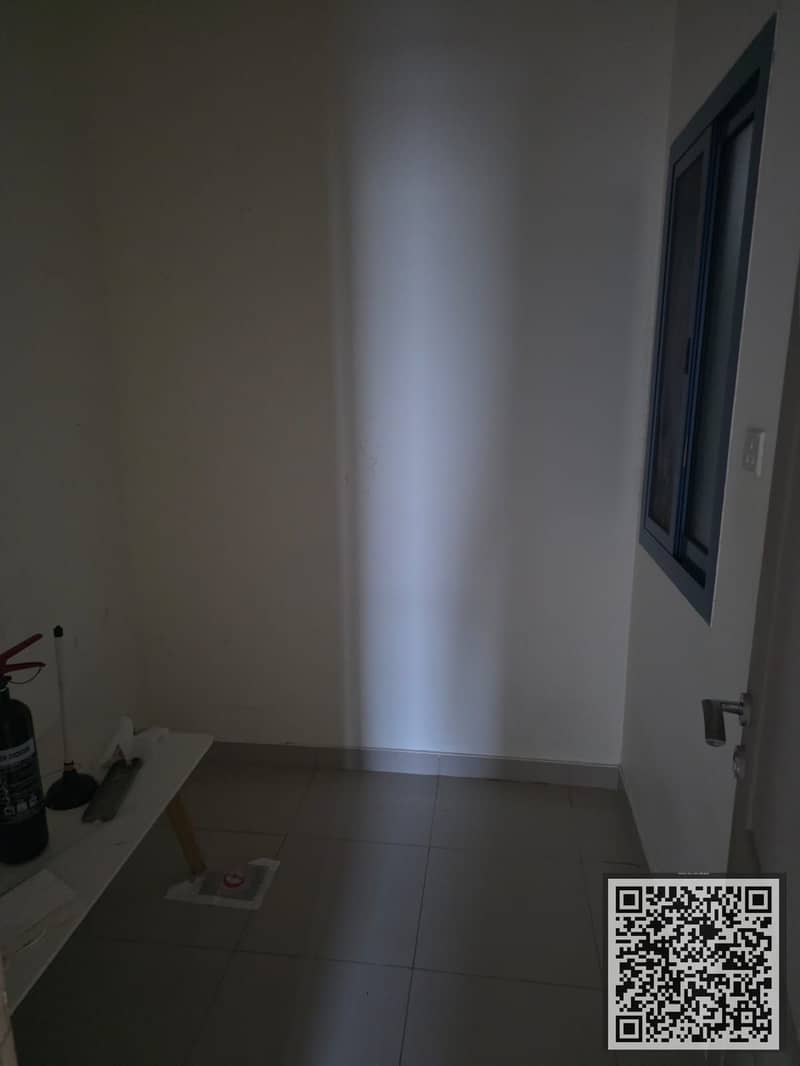 8 760e9876-c58d-45e8-8fba-cce1418cfc1f. JPG