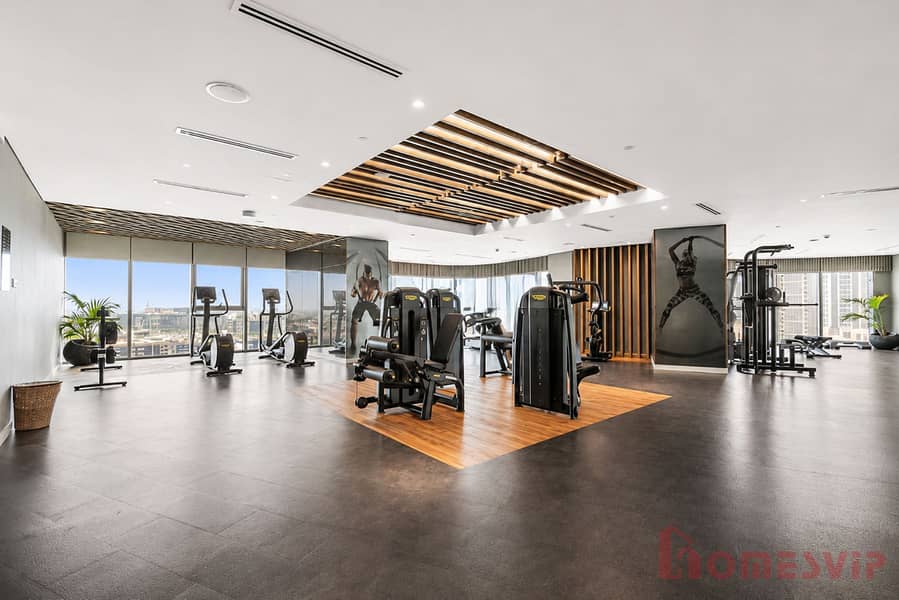 28 Paramount Midtown 9. jpg