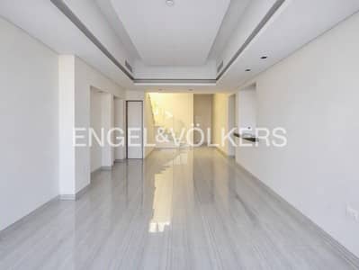 3 Bedroom Townhouse for Rent in Wasl Gate, Dubai - 3 Bed Room | Single Row | Closed Kitchen