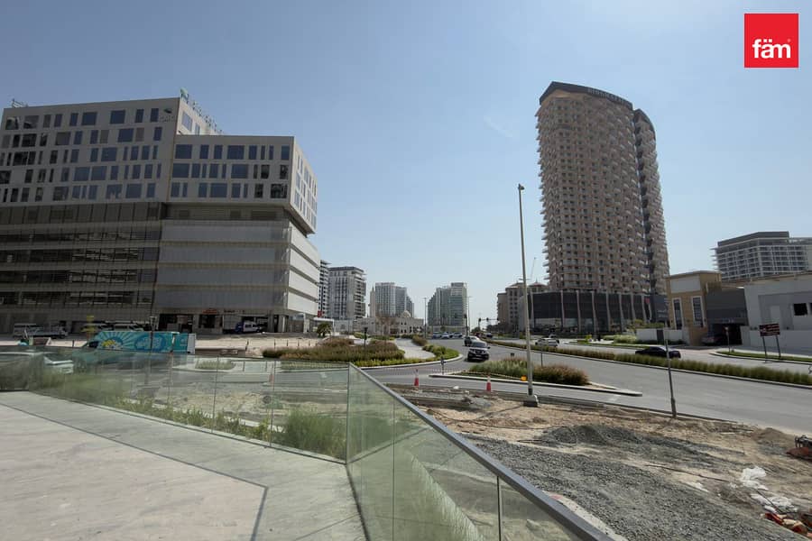Tienda en Dubai Healthcare City Phase 2,Binghatti Ghost, 2600000 AED - 16438863 Tienda en Dubai Healthcare City Phase 2,Binghatti Ghost, 2600000 AED - 16438863