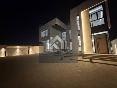 6 habitaciones Villa para en Alquiler en Madinat Al Riyad, Abu Dhabi - PHOTO-2026-09-08-23-42-17. jpg