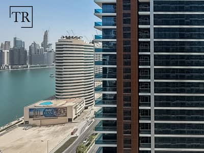 Studio for Rent in Business Bay, Dubai - Furnished |Spacious| Modern Finishes | Canal Views
