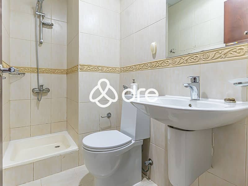 21 DRE07322. JPG