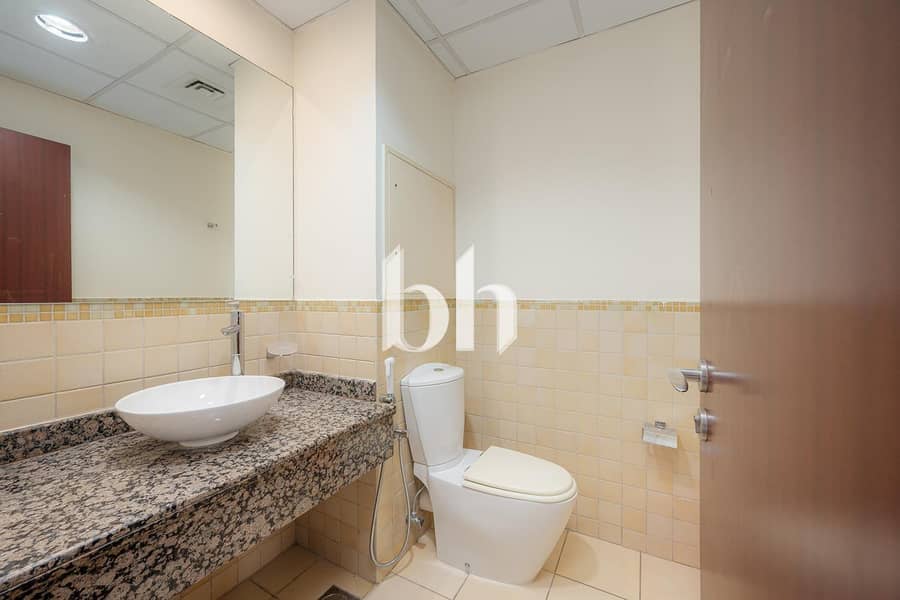 6 2502 Shams 22 BR 1
