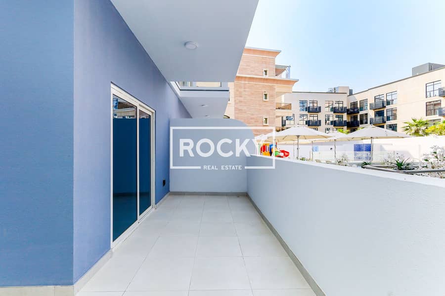 19 AAA Building - Apartment (9 of 19). jpg
