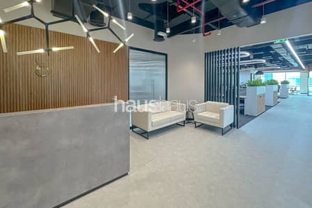 Office para en Alquiler en Sheikh Zayed Road, Dubai - Oficina en Sheikh Zayed Road,Emaar Business Park,Emaar Business Park Building 3, 1184940 AED - 16097696 Office para en Alquiler en Sheikh Zayed Road, Dubai - Oficina en Sheikh Zayed Road,Emaar Business Park,Emaar Business Park Building 3, 1184940 AED - 16097696