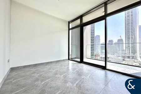 1 Bedroom Apartment for Rent in Business Bay, Dubai - Unfurnished | Canal View | Luxury Finish