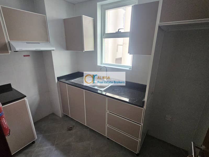 5 1eff5038-227c-4dc4-a7a4-48e90bcd270e. jpg