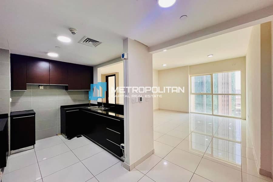 13 Main Living Area