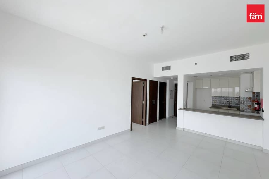 Apartamento en Motor City,Rabdan Building, 1 dormitorio, 70000 AED - 16447300 Apartamento en Motor City,Rabdan Building, 1 dormitorio, 70000 AED - 16447300