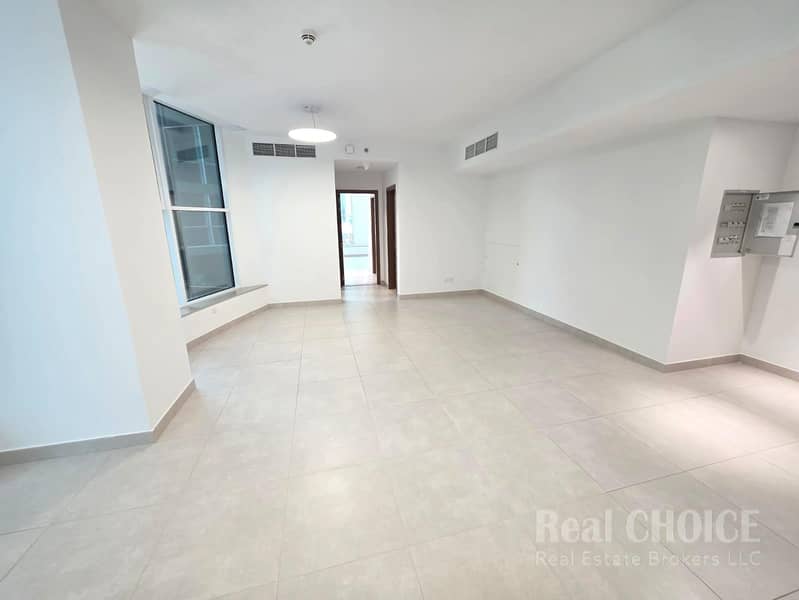 Skyline Living | Luxury 1-Bedroom | Prime Location Skyline Living | Luxury 1-Bedroom | Prime Location