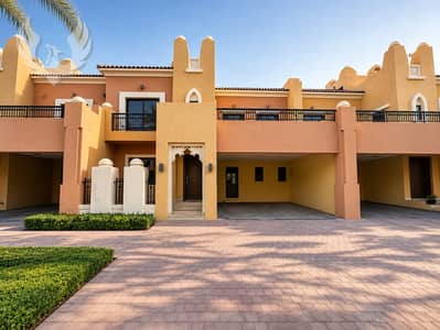 تاون هاوس 4 غرف نوم للبيع في مدينة دبي الرياضية، دبي - تاون هاوس في فلل بلومينغديل،مدينة دبي الرياضية 4 غرف 4250000 درهم - 16448056